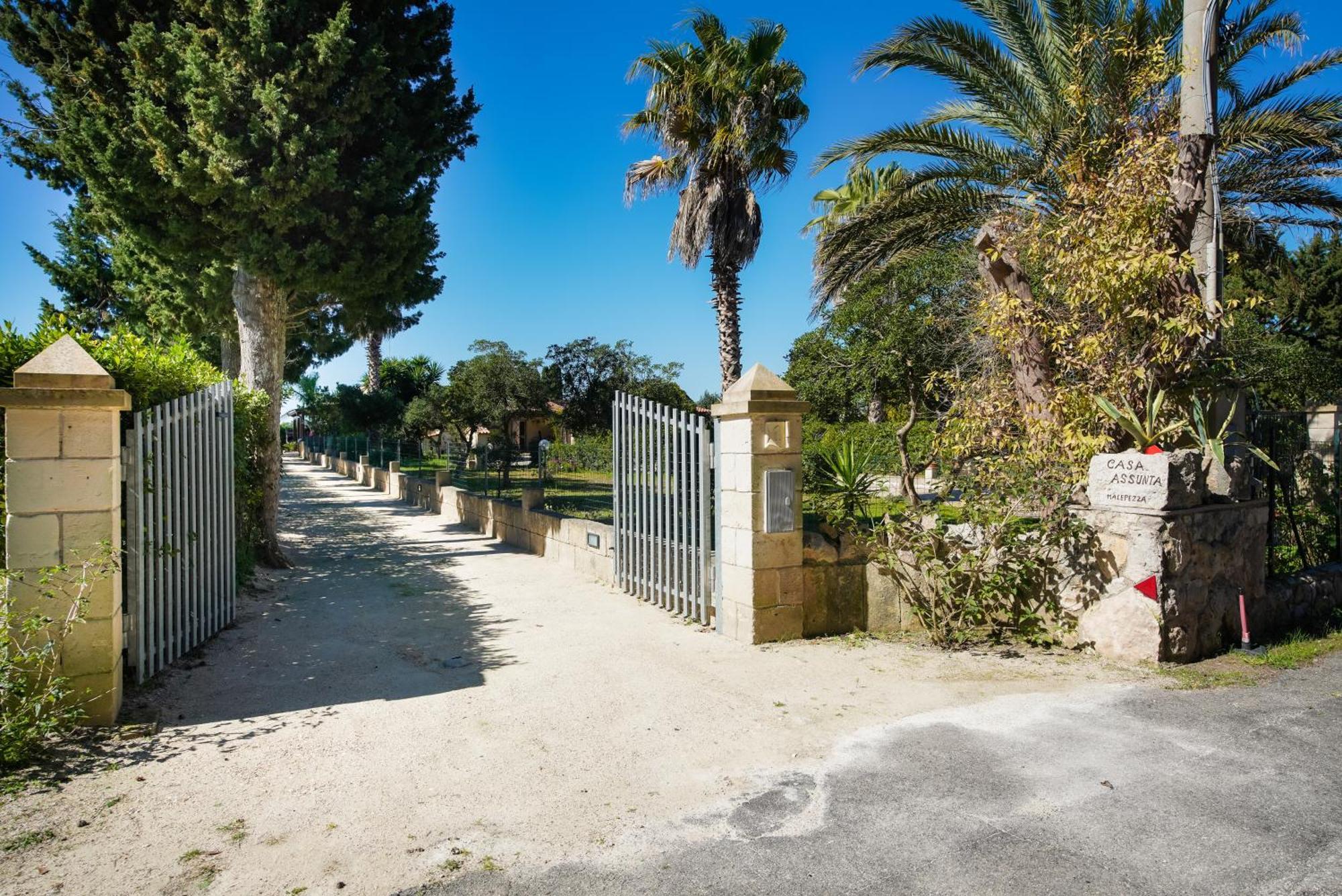 Casa Vacanza Assunta ميليندونيو المظهر الخارجي الصورة